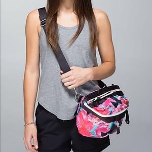 Lululemon Secret Garden Go Lightly Bag